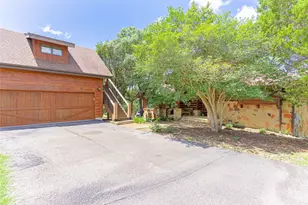 7404 Calming Ct, Jonestown, TX 78645 - Photo 28
