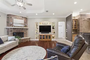 107 W Majestic Oak Ln, Georgetown, TX 78633 - Photo 10
