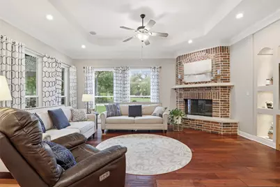 107 W Majestic Oak Lane, Georgetown, TX 78633 - Photo 6