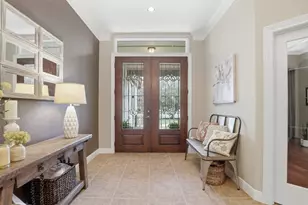 107 W Majestic Oak Ln, Georgetown, TX 78633 - Photo 4