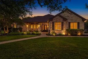 107 W Majestic Oak Ln, Georgetown, TX 78633 - Photo 1