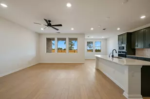 544 Redding Wy, Georgetown, TX 78633 - Photo 6