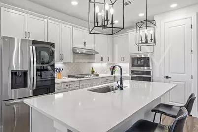 101 Rocking R Court, Georgetown, TX 78633 - Photo 10