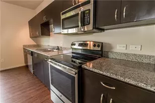1401 E 4th St, Austin, TX 78702 - Photo 4