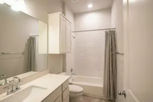 17301 Emperador Dr, Round Rock, TX 78664 - Photo 10