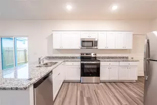 144 Mullen Wy, Taylor, TX 76574 - Photo 2