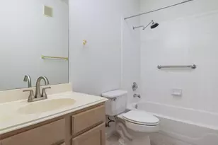 2100 Pipers Field Dr, Austin, TX 78758 - Photo 16