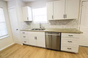 6907 Stonleigh Pl, Austin, TX 78744 - Photo 6