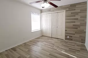 6907 Stonleigh Pl, Austin, TX 78744 - Photo 16