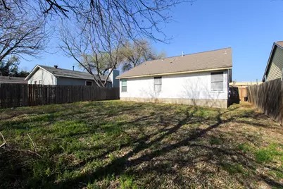 6907 Stonleigh Place, Austin, TX 78744 - Photo 20