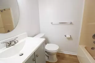 6907 Stonleigh Pl, Austin, TX 78744 - Photo 14