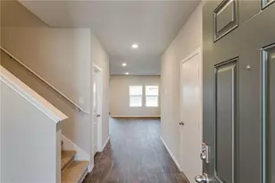 15201 Siberian Elm Ln, Austin, TX 78724 - Photo 4