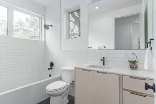 915 Tillery St, Austin, TX 78702 - Photo 20