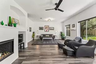 6804 Gabion Dr, Austin, TX 78749 - Photo 10