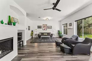 6804 Gabion Dr, Austin, TX 78749 - Photo 12