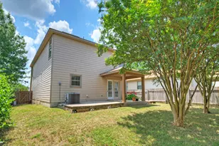 140 Plum Path, Kyle, TX 78640 - Photo 18
