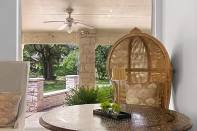 1102 N Avenue F Avenue, Elgin, TX 78621 - Photo 28