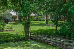 1102 N Ave F Ave, Elgin, TX 78621 - Photo 36