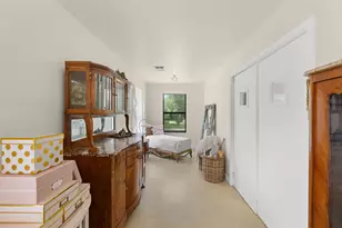 1102 N Ave F Ave, Elgin, TX 78621 - Photo 24