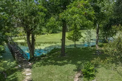1102 N Avenue F Avenue, Elgin, TX 78621 - Photo 32