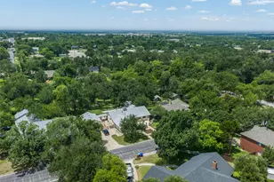 1102 N Ave F Ave, Elgin, TX 78621 - Photo 36