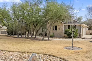 137 Chickasaw Plum Dr, Leander, TX 78641 - Photo 2