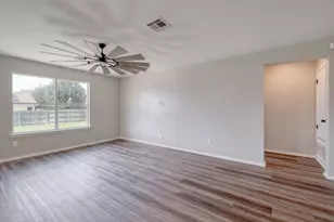 217 Almquist St, Hutto, TX 78634 - Photo 6