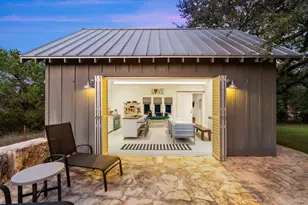 746 Trail Rock Dr, Johnson City, TX 78636 - Photo 18