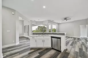 1404 Faultline Dr, Horseshoe Bay, TX 78657 - Photo 10