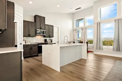 300 Summit Ridge Drive N, Point Venture, TX 78645 - Photo 10