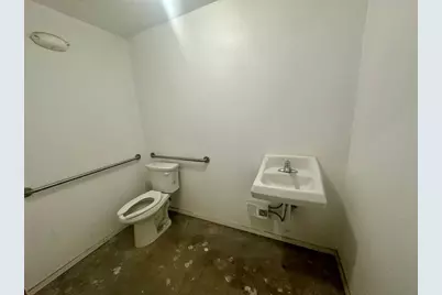 200-232 W New Braunfels Street #W1 - W2, Seguin, TX 78155 - Photo 26