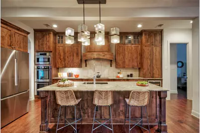 7 Parkside Road, The Hills, TX 78738 - Photo 12