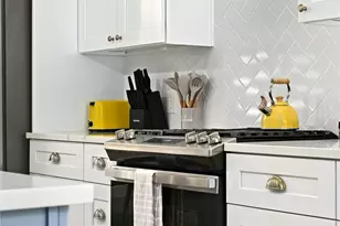 9414 Meadow Vale, Austin, TX 78758 - Photo 18