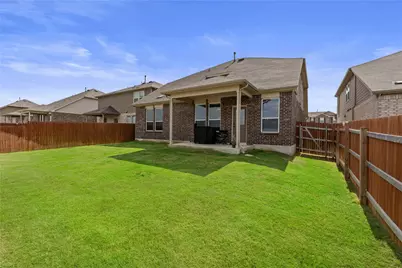 12120 Paseo De Los Lagos Lane, Manor, TX 78653 - Photo 16