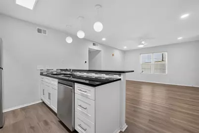 910 Duncan Lane #6, Austin, TX 78705 - Photo 12