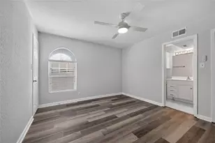 910 Duncan Ln, Austin, TX 78705 - Photo 20