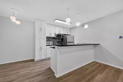 910 Duncan Lane #6, Austin, TX 78705 - Photo 8