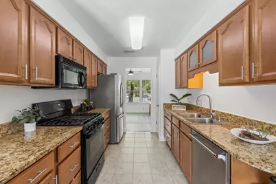 12101 Missel Thrush Court, Austin, TX 78750 - Photo 12