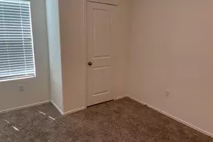 15506 Sweet Mimosa Dr N, Del Valle, TX 78617 - Photo 8