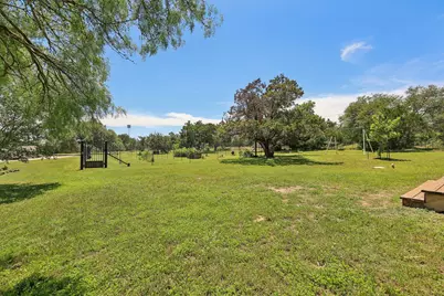 136 Thoroughbred Trace, Liberty Hill, TX 78642 - Photo 32