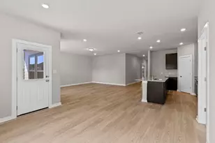 13613 Gray Landing Dr, Elgin, TX 78621 - Photo 12