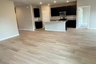 13613 Gray Landing Dr, Elgin, TX 78621 - Photo 10