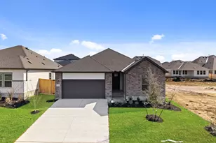 13613 Gray Landing Dr, Elgin, TX 78621 - Photo 2