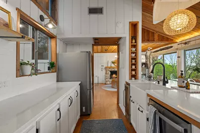 403 Coventry Road, Spicewood, TX 78669 - Photo 6