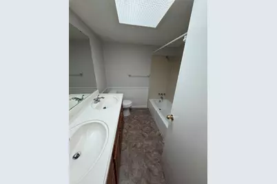 1725 Toomey Road, Austin, TX 78704 - Photo 10