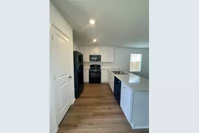 2217 Willkomen Way, Pflugerville, TX 78660 - Photo 8
