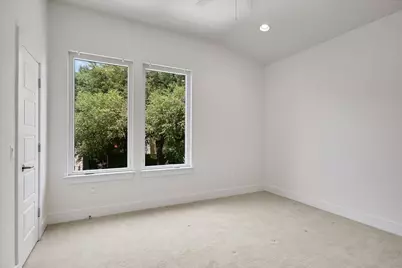 2807 Del Curto Road #J, Austin, TX 78704 - Photo 18