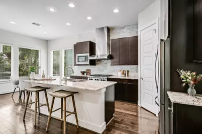 2807 Del Curto Road #J, Austin, TX 78704 - Photo 6