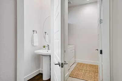 2807 Del Curto Road #J, Austin, TX 78704 - Photo 10