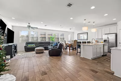 9107 Moonstone Drive, Austin, TX 78729 - Photo 8